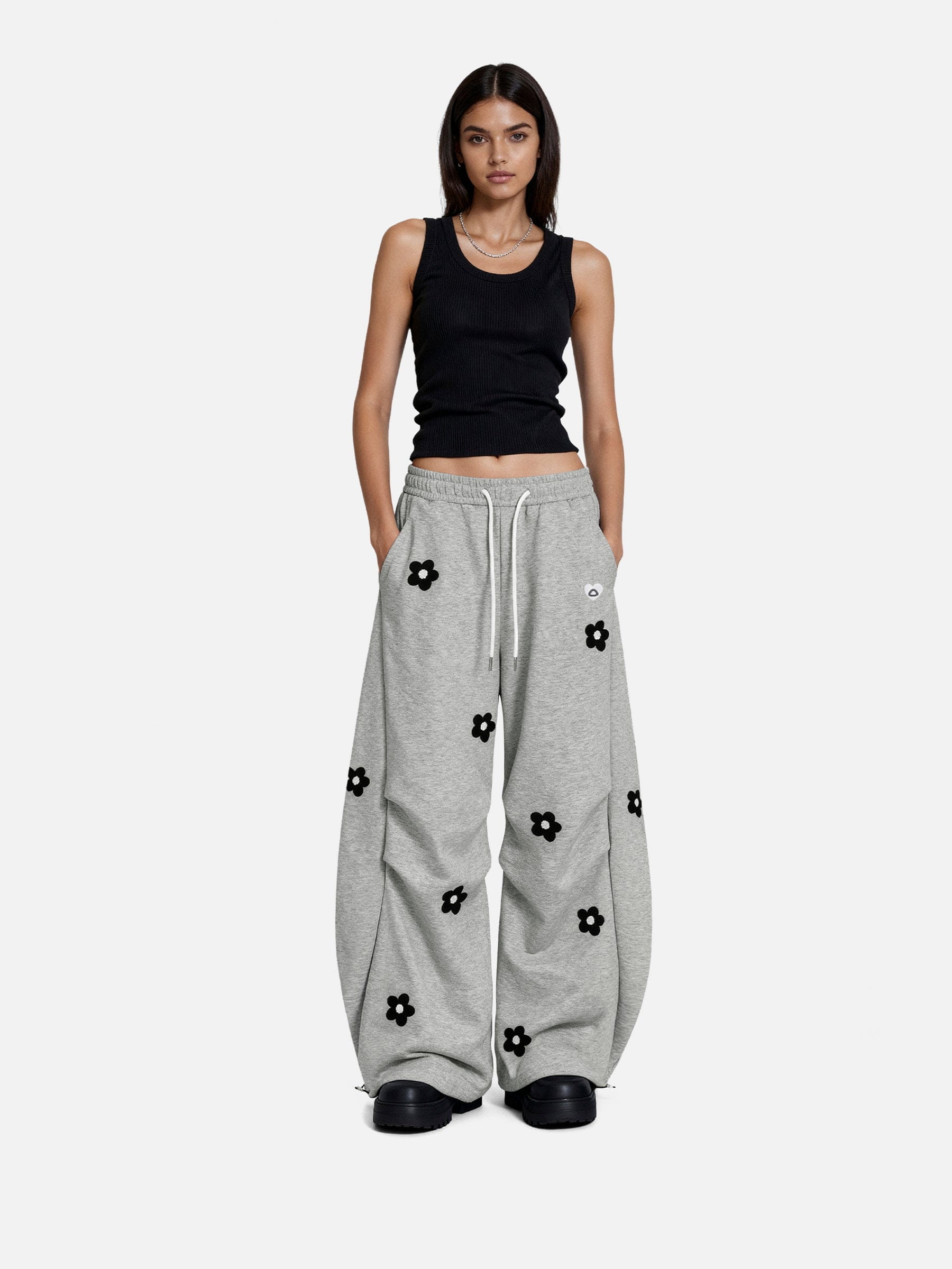 Floral Embroidery Baggy Barrel Sweatpants