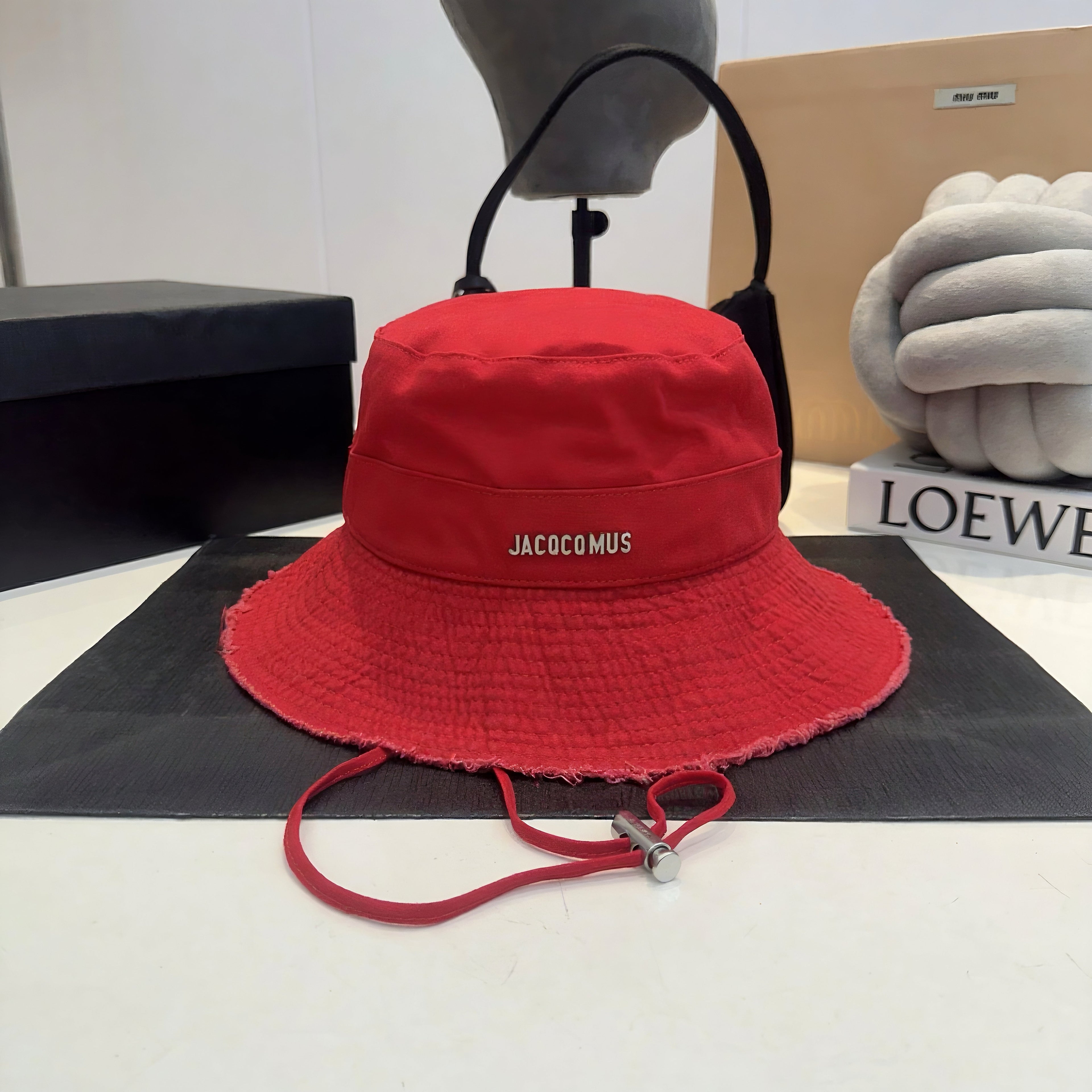 Minimalist Letter Embroidered Baseball Cap Cotton Blend Adjustable Fit