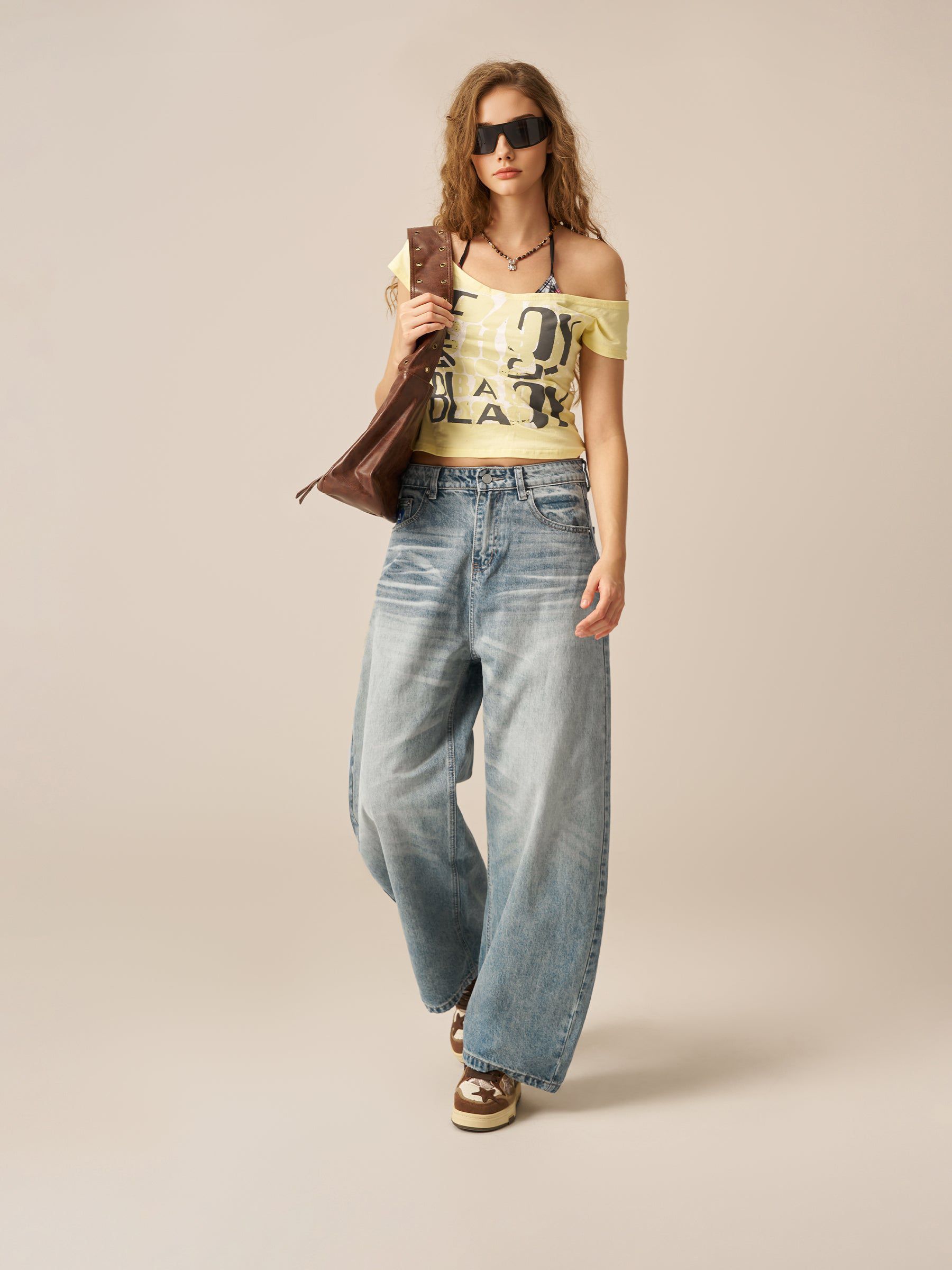 Baggy Barrel Washed Jeans