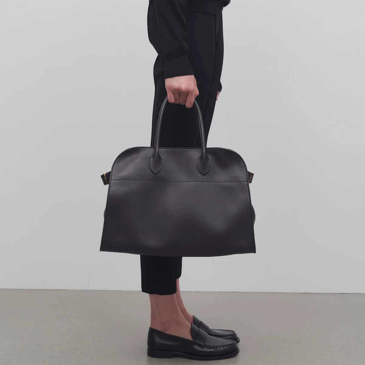 Premium Margaux Genuine Leather Handbag: Spacious, Timeless Style for Everyday Elegance