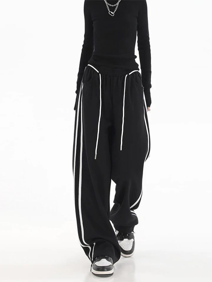 Cyber-Era Baggy Sweatpants - LABELLAROSSA