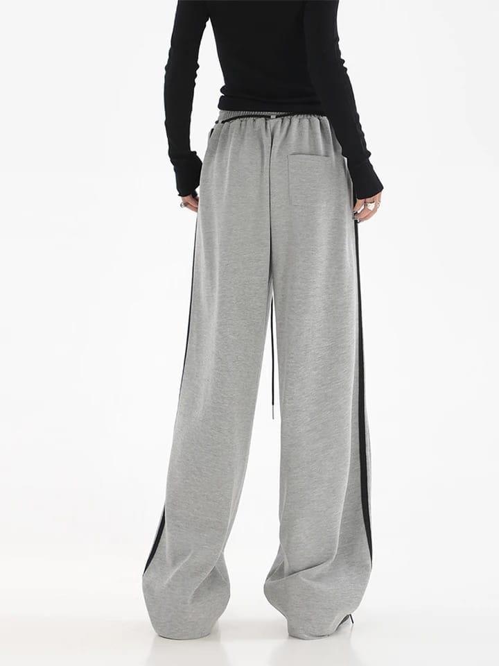 Cyber-Era Baggy Sweatpants - LABELLAROSSA