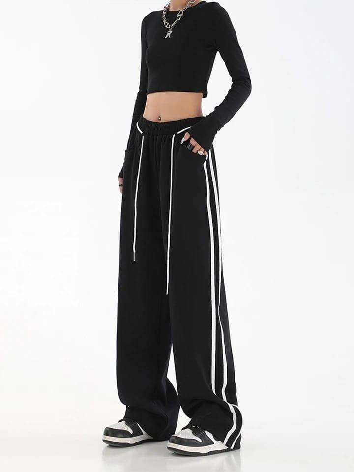 Cyber-Era Baggy Sweatpants - LABELLAROSSA